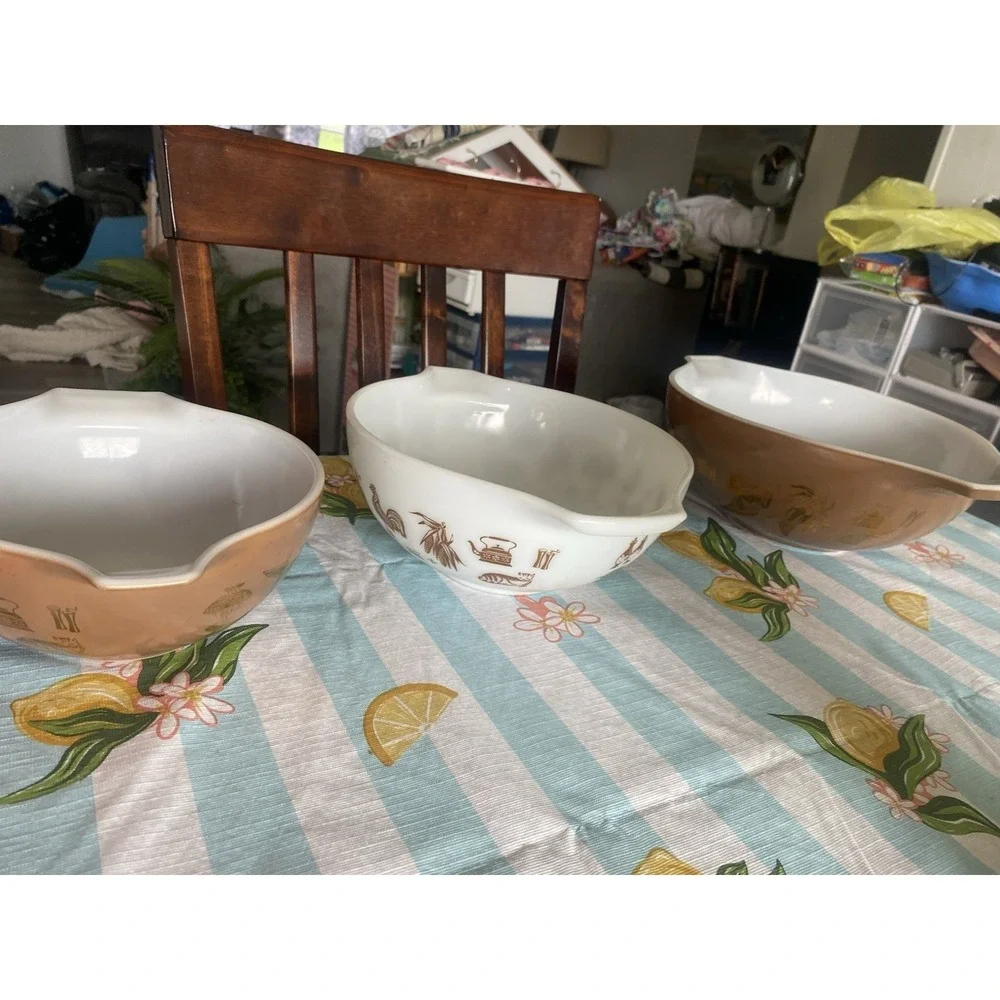 Vintage Pyrex Early American Nesting Cinderella Bowls Mid Century Set Of 3